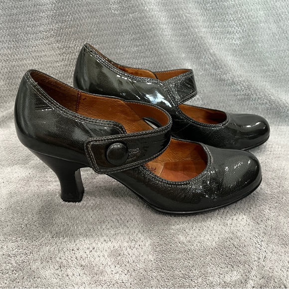 Sofft Women's Mary Jane Pumps Shoes Size 8 M charcoal grey Leather Söfft - Picture 2 of 11
